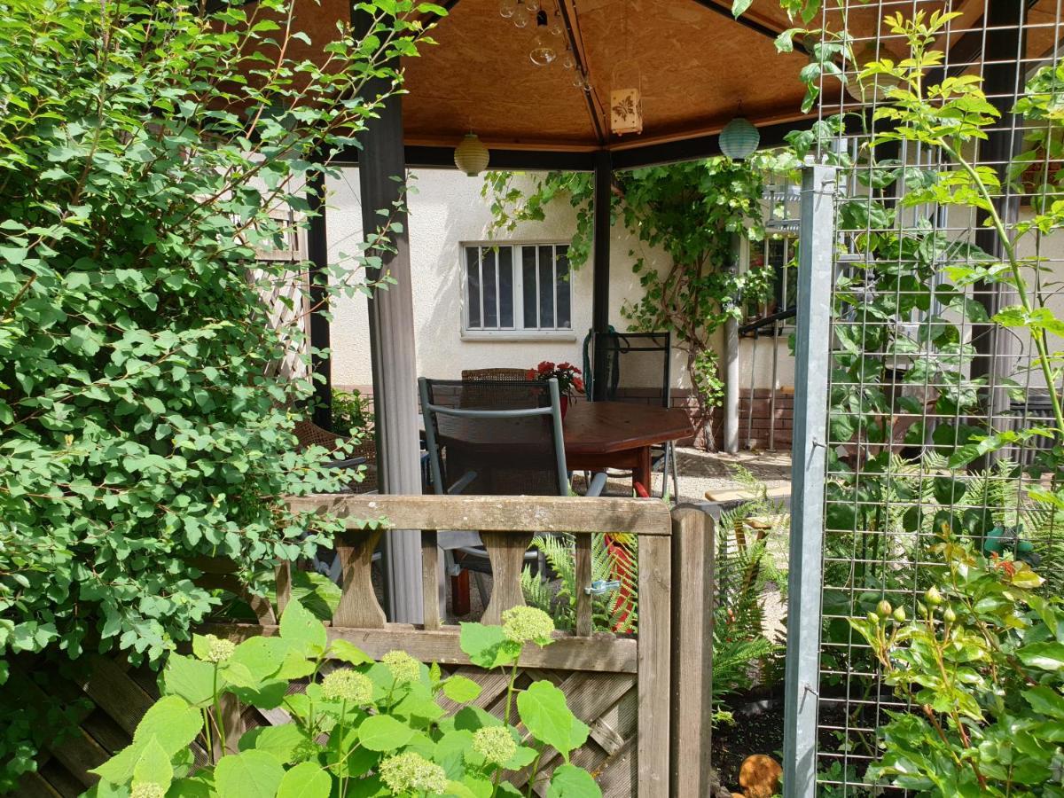 Ferienwohnung Im Urfftal 바트 즈베스텐 외부 사진